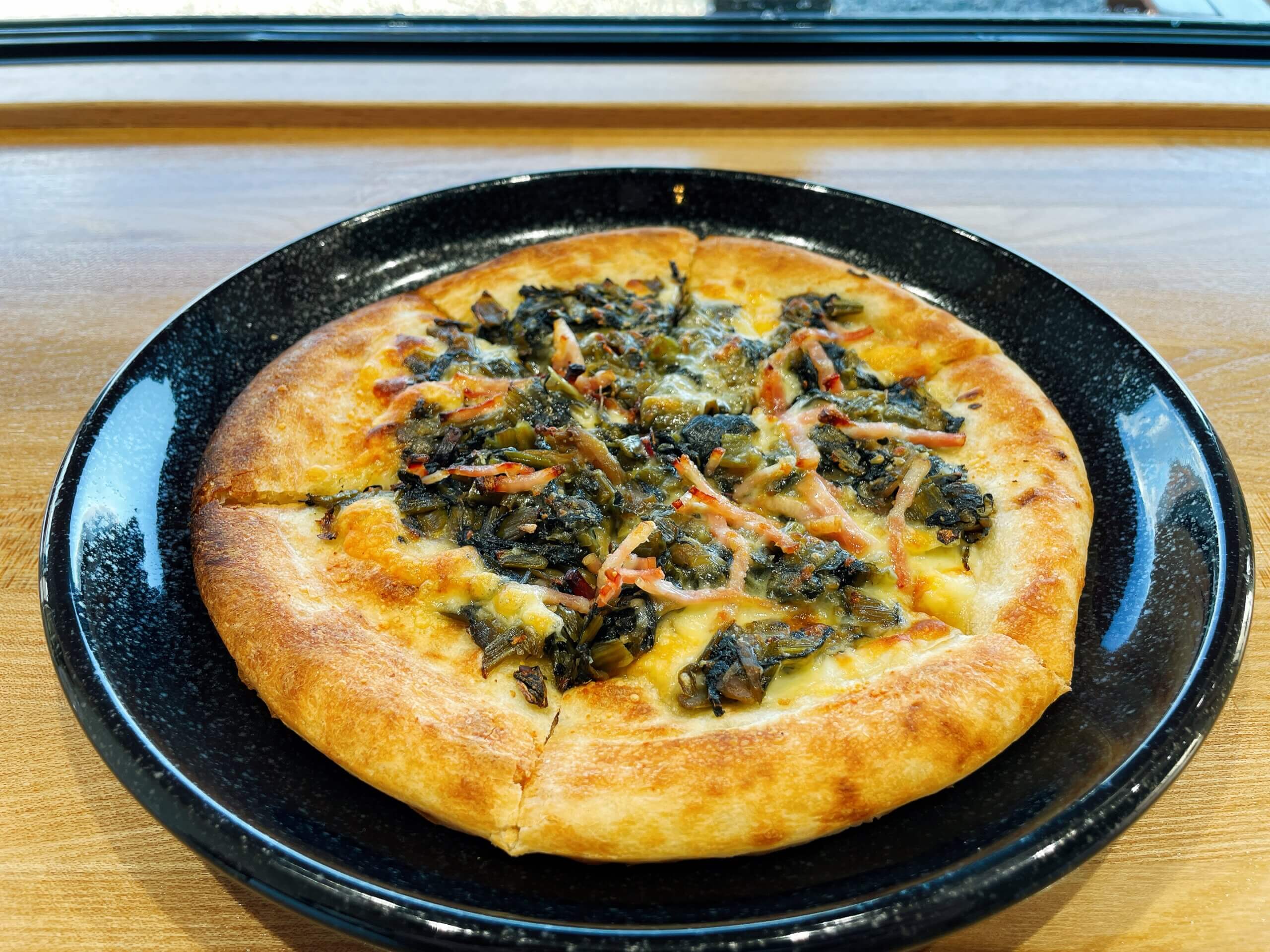 野沢菜ピザ