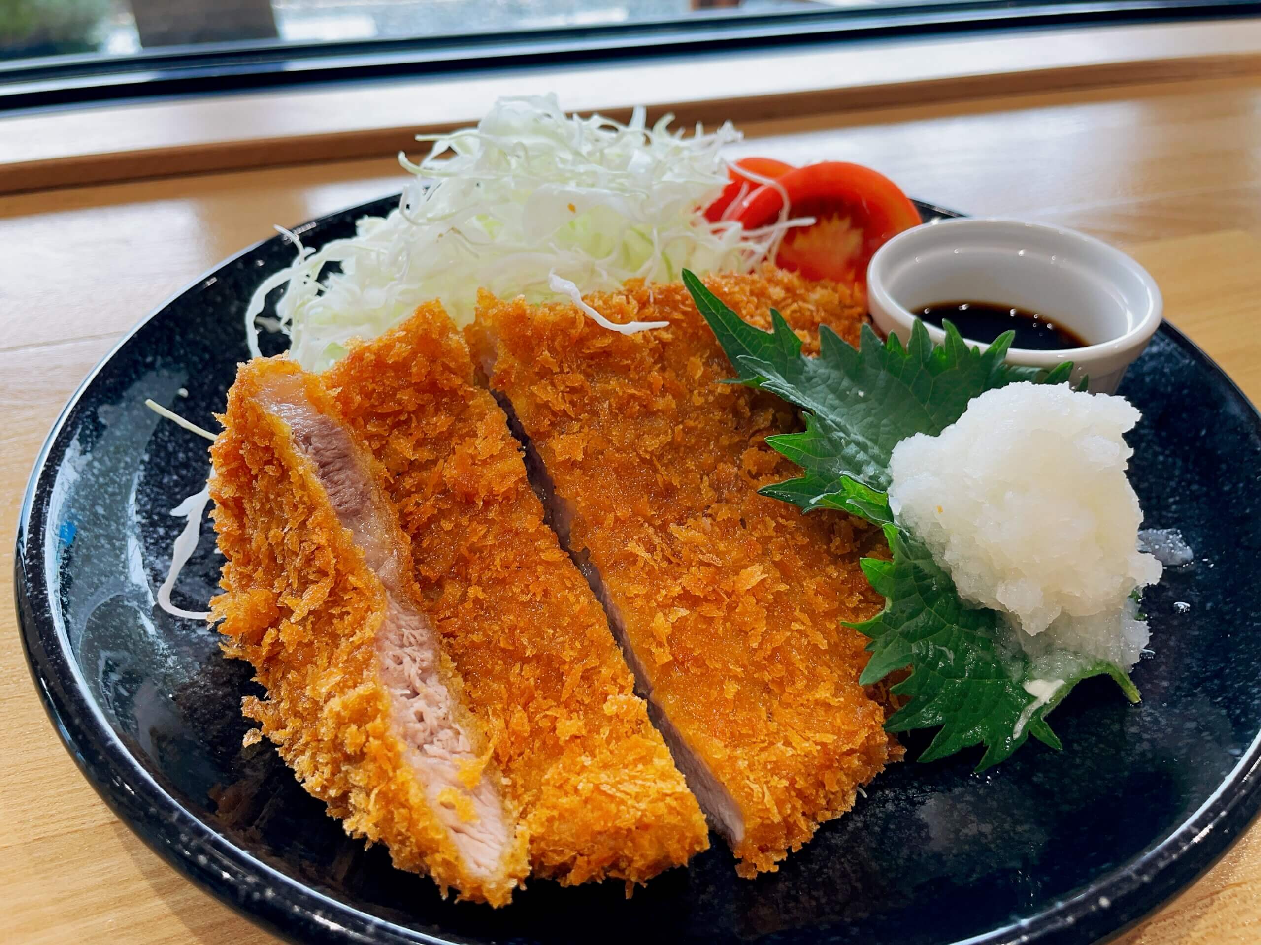 【ランチタイム限定】数量限定<br />
信州ポークのロースかつ<br />
~おろしぽん酢~
